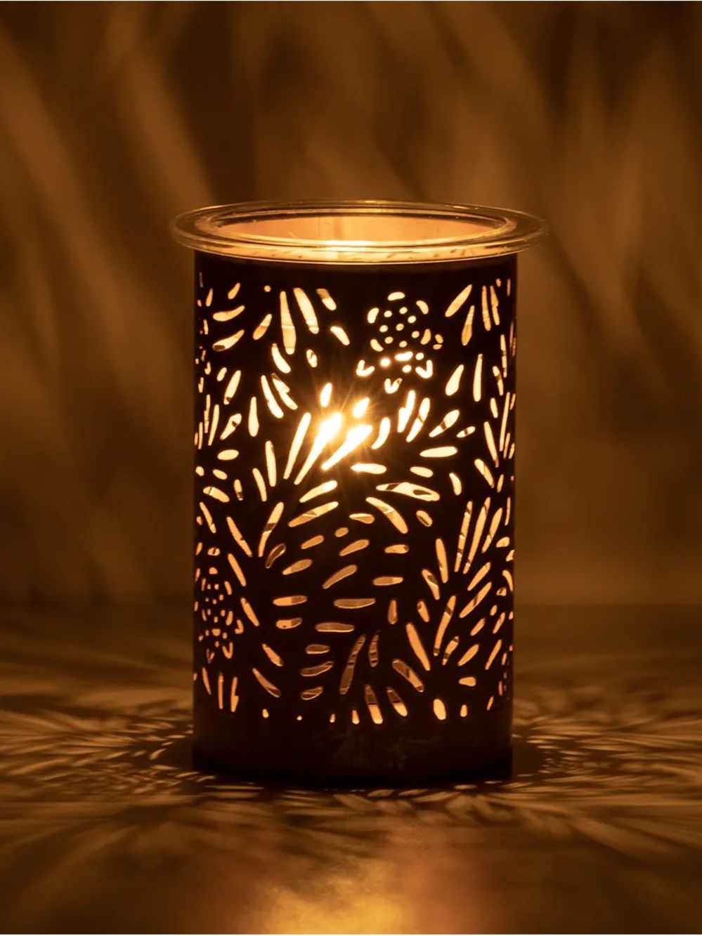 Scentsy Rose Gold Floral Cutout Warmer - Picture 3 of 5